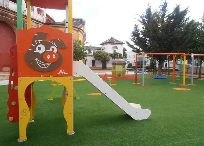 Plaza De Toros * 헤레스 데 로스 카바예로스